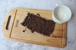 Десерт Птичье молоко из сметаны с желатином - шаг 8