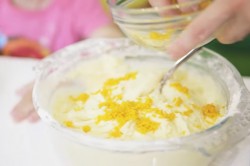 Детские кексы в формочках - шаг 6