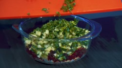 Обычный холодный свекольник на кефире - шаг 7 Обычный холодный свекольник на кефире - шаг 7