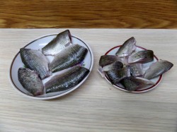 Домашнее консервирование рыбы на зиму - шаг 2