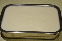 Домашнее мороженое с малиновым соусом - шаг 7