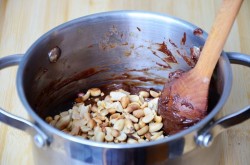 Домашние конфеты с арахисом - шаг 4 Домашние конфеты с арахисом - шаг 4