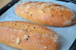 Домашний хлеб с сухофруктами и фундуком - шаг 13