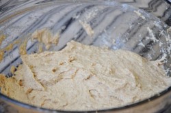 Домашний хлеб с сухофруктами и фундуком - шаг 6