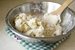 Домашний хот дог в дрожжевом тесте - шаг 4