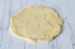 Домашние хачапури с сыром на кефире - шаг 15 Домашние хачапури с сыром на кефире - шаг 15