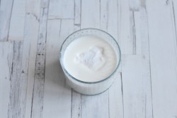 Домашние хачапури с сыром на кефире - шаг 3 Домашние хачапури с сыром на кефире - шаг 3