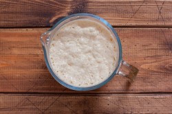 Дрожжевая плетенка с маком - шаг 2