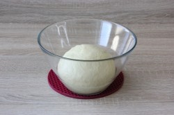 Дрожжевое тесто для ватрушек - шаг 10