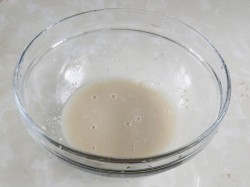 Дрожжевое тесто на беляши на молоке - шаг 3 Дрожжевое тесто на беляши на молоке - шаг 3