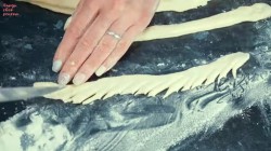 Дрожжевой пирог с абрикосами и джемом на кефире - шаг 21 Дрожжевой пирог с абрикосами и джемом на кефире - шаг 21