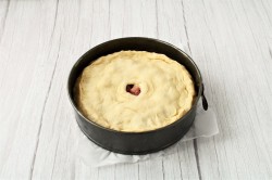 Дрожжевой пирог с мясом и картошкой - шаг 24 Дрожжевой пирог с мясом и картошкой - шаг 24