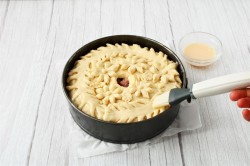 Дрожжевой пирог с мясом и картошкой - шаг 27 Дрожжевой пирог с мясом и картошкой - шаг 27