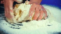 Дрожжевые пирожки на кефире с абрикосами - шаг 17 Дрожжевые пирожки на кефире с абрикосами - шаг 17