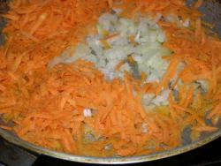 Кальмары фаршированные овощами, сыром и шампиньонами - шаг 6