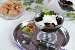 Чернослив фаршированный грецкими орехами - шаг 11 Чернослив фаршированный грецкими орехами - шаг 11