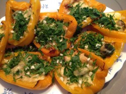 Фаршированный перец половинками в духовке - шаг 6