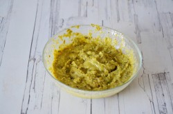 Фисташковый торт с малиной - шаг 2 Фисташковый торт с малиной - шаг 2