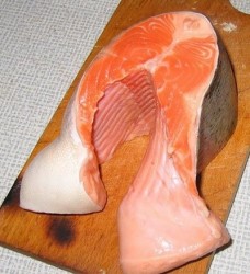 Форель слабосоленая на коньяке - шаг 1