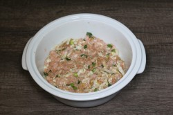 Гедза (Гедзе) японские пельмени - шаг 4 Гедза (Гедзе) японские пельмени - шаг 4