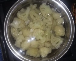 Горбуша с капустой и картошкой в духовке - шаг 6