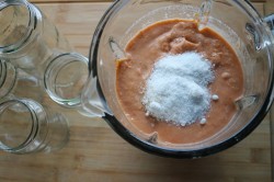 Горлодер с хреном и чесноком на зиму - шаг 8 Горлодер с хреном и чесноком на зиму - шаг 8