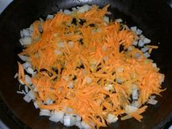 Гороховый суп с копчеными ребрышками - шаг 3 Гороховый суп с копчеными ребрышками - шаг 3