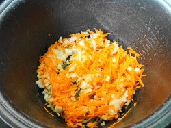 Гороховая каша в мультиварке классическая - шаг 4