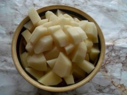 Гороховый суп на говяжьей косточке - шаг 3