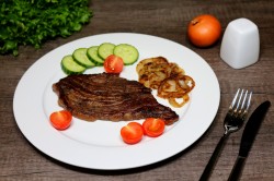 Говядина на сковороде гриль мясо - шаг 6