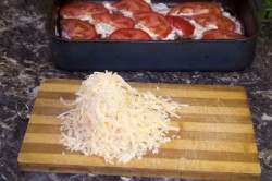 Говядина с помидорами и сыром в духовке - шаг 10 Говядина с помидорами и сыром в духовке - шаг 10