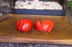 Говядина с помидорами и сыром в духовке - шаг 9 Говядина с помидорами и сыром в духовке - шаг 9