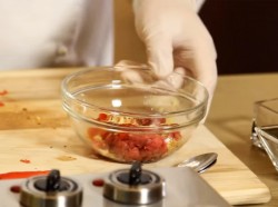 Говяжий тартар с фундуком - шаг 5