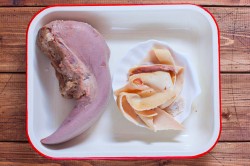 Говяжий язык в мультиварке - шаг 4