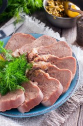 Говяжий язык в мультиварке - шаг 5