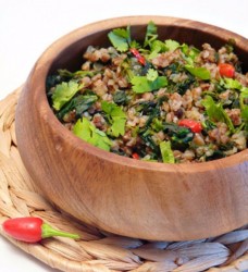 Гречка с чили и шпинатом - шаг 4 Гречка с чили и шпинатом - шаг 4