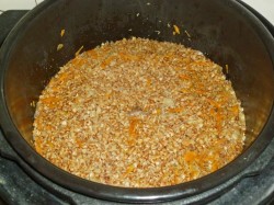 Гречка с печенью в мультиварке - шаг 13