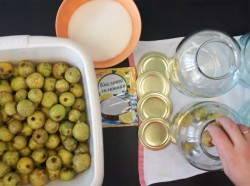 Груши на зиму без стерилизации - шаг 1