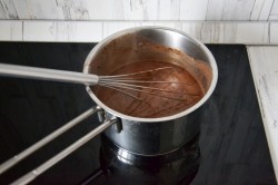 Густой горячий шоколад с крахмалом - шаг 5