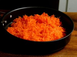 Икра из свеклы с томатной пастой - шаг 2