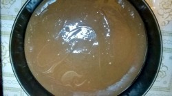 Торт с маком орехами изюмом шоколадный бисквит - шаг 4 Торт с маком орехами изюмом шоколадный бисквит - шаг 4