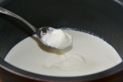 Йогурт клубничный - шаг 3