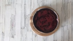 Йогуртовый фисташковый торт с жимолостью - шаг 20 Йогуртовый фисташковый торт с жимолостью - шаг 20