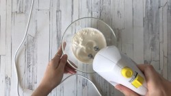 Йогуртовый фисташковый торт с жимолостью - шаг 8 Йогуртовый фисташковый торт с жимолостью - шаг 8