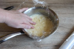 Испанские булочки с заварным кремом - шаг 4