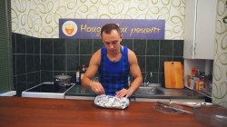 Горбуша фаршированная овощами в духовке - шаг 10 Горбуша фаршированная овощами в духовке - шаг 10