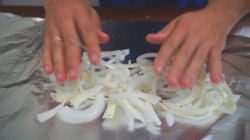 Горбуша фаршированная овощами в духовке - шаг 6 Горбуша фаршированная овощами в духовке - шаг 6