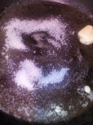 Жареные бананы с мороженым - шаг 2