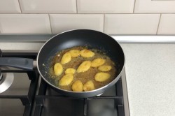 Жареные бананы в карамели в домашних условиях - шаг 7 Жареные бананы в карамели в домашних условиях - шаг 7