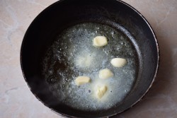 Жареный адыгейский сыр - шаг 3